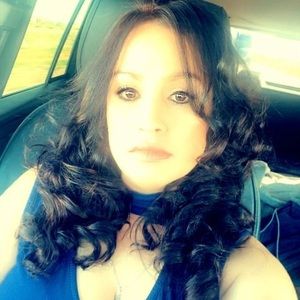 Meet your Posher, Lorena